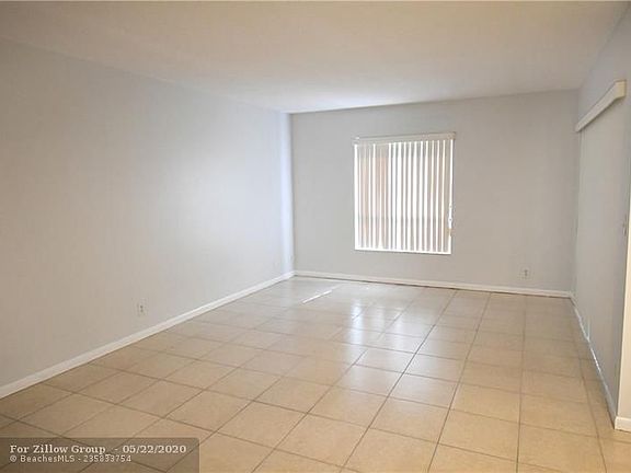 5th image of 3456 NW 47th Ave