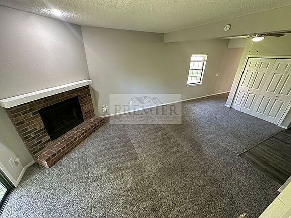 5th image of 3562 NE Independence Ave