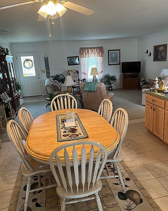 1st image of 458 Woodside Rd