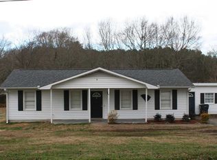 8 Vanpatton St, Inman, SC 29349