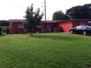 271 SW 64th Ter, Pembroke Pines, FL 33023