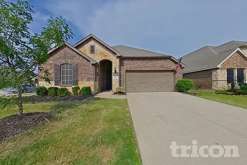 1304 Meridian Dr Photo 1