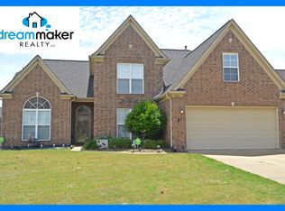 13247 Baskins Cv W, Olive Branch, MS 38654