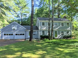 15 Colonial Dr, Brunswick, ME 04011