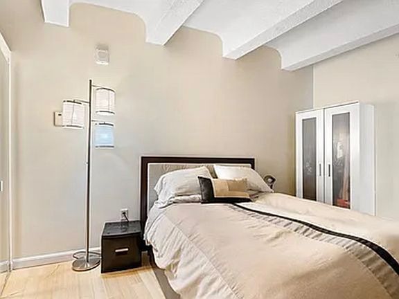 3rd image of 12 Stoneholm St APT 524