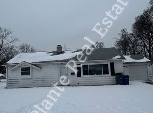 306 Independence Rd, Toledo, OH 43607