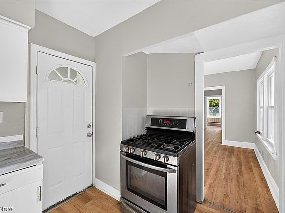 5th image of 1464 E 175th St
