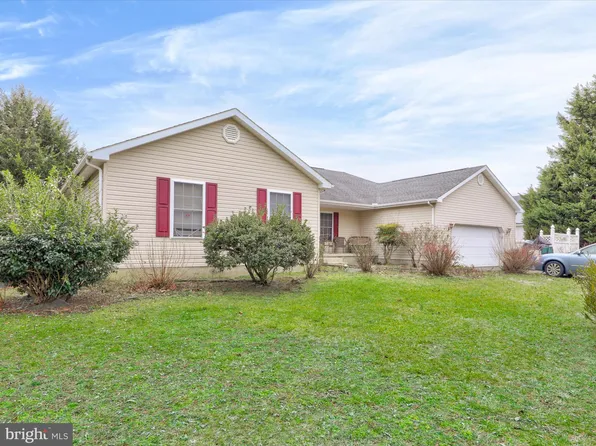 5 Petunia Rd, Greenwood, DE 19950