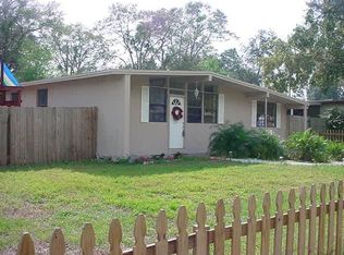1118 Dogwood Ave, Tampa, FL 33613
