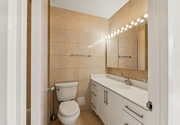 247 W 87th St #10K — Photo 9