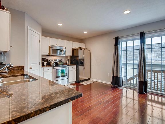 5th image of 5332 Rustic Falls Dr