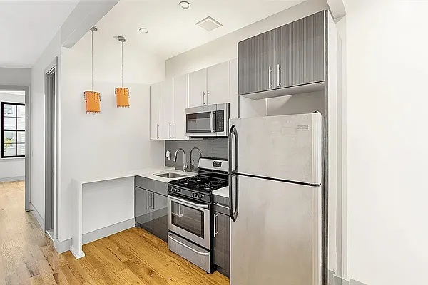 Rented by Freestone Property Group | media 13