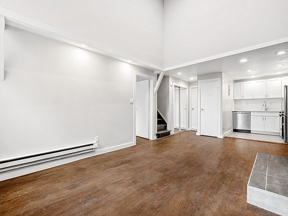 5th image of 313 W 29th St APT C