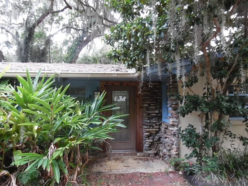 1st image of 410 Park Ln