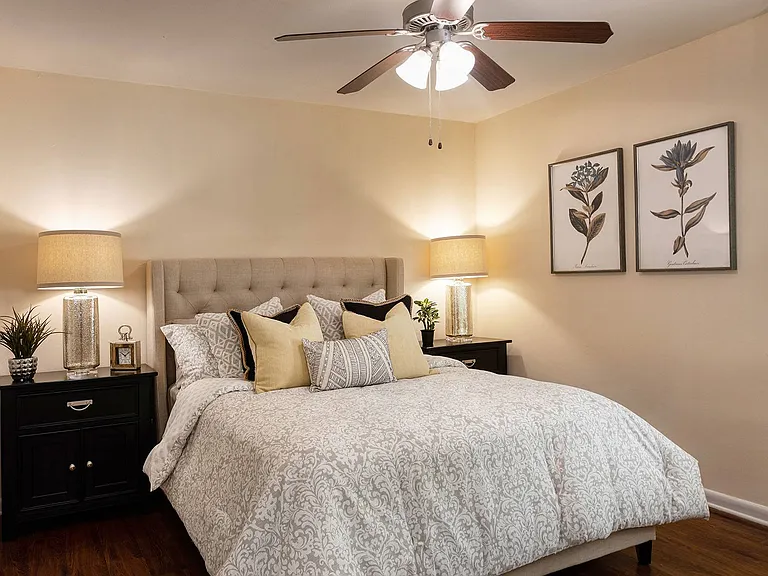 The Legacy Apartments — Photo 5