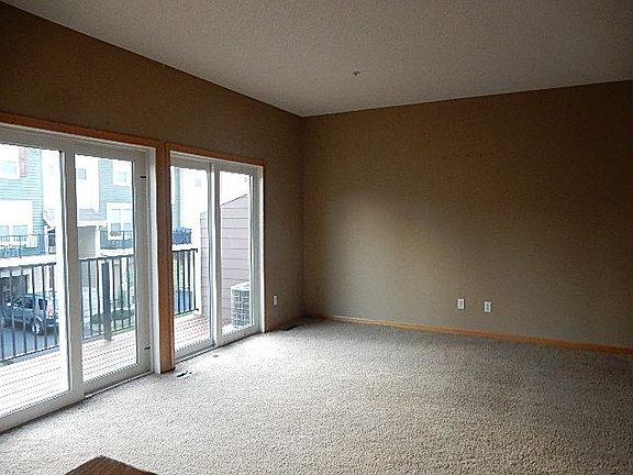 2nd image of 15528 Eagle Shore Dr