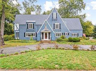 2216 University Ave NW, North Canton, OH