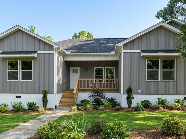 863 Park Rd, Lexington, SC 29072