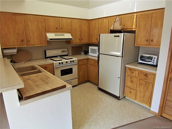5th image of 1109 S Beach Ave