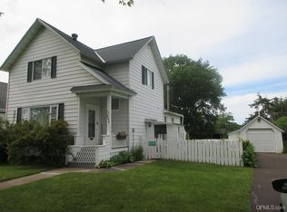 605 Putnam St, Wakefield, MI 49968