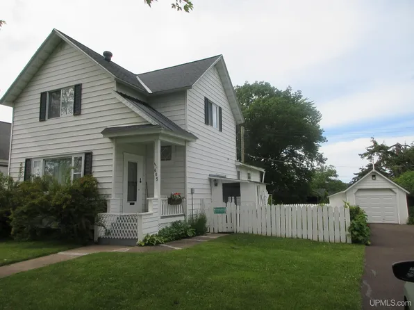 605 Putnam St, Wakefield, MI 49968