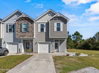 323 Cedar Island Trail, Holly Ridge, NC 28445