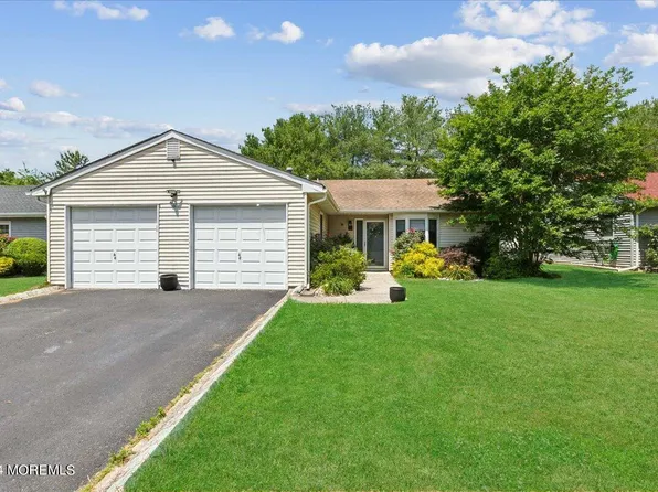 38 Long Road, Freehold, NJ 07728
