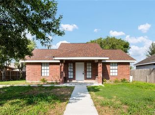 202 Laureles Dr, Elsa, TX 78543