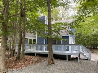 7526 Crestview Dr, Tobyhanna, PA