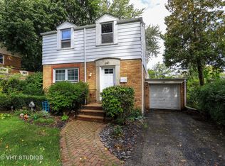 640 E Lincoln Ave, Libertyville, IL