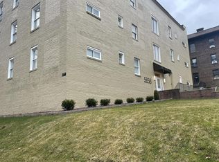 5858 Alderson St #4, Pittsburgh, PA 15217