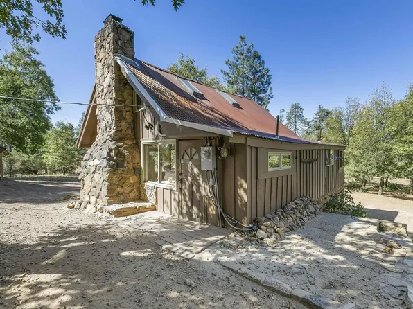 460 Los Huecos Rd, Pine Valley, CA 91962