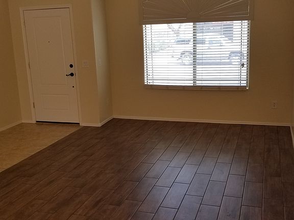 5th image of 2519 E Electra Ln