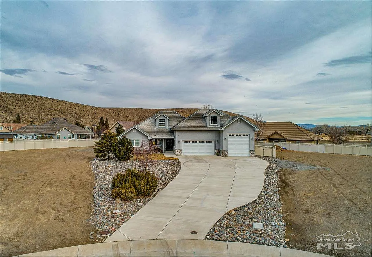 426 Chianti Way photo 1
