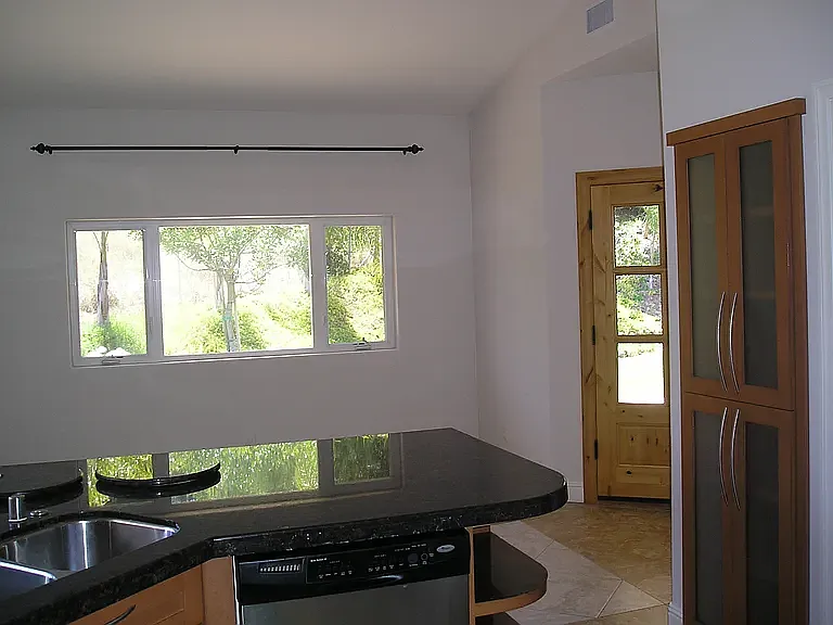 1314 Brooke Gln — Photo 9