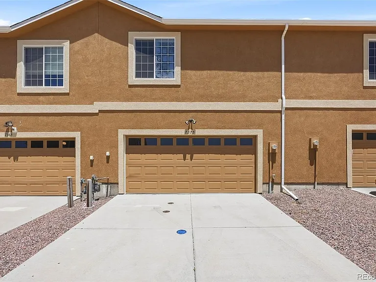 7375 Forest Meadows Ave — Photo 37