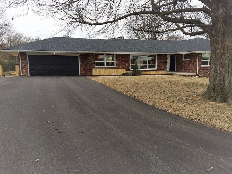 1st image of 1806 Cantrill Dr