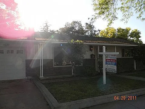 1701 College Ave photo 1