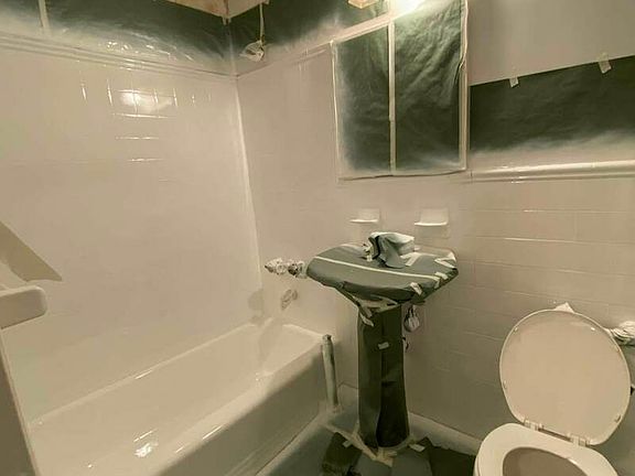 5th image of 144-99 37th Ave #3B