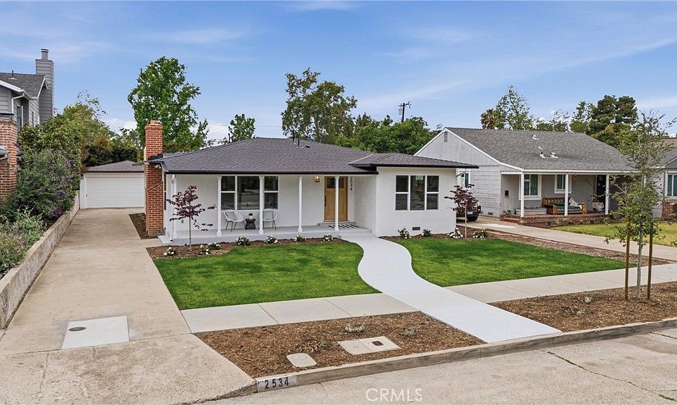 1st image of 2534 Santiago St