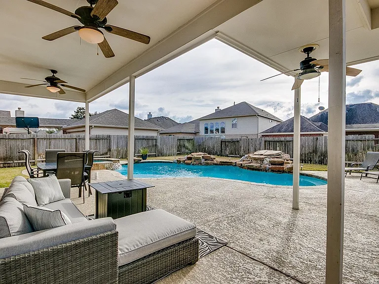 4618 Ambrosia Springs Ln — Photo 27