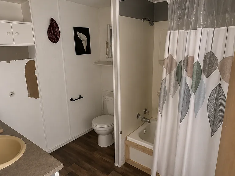 204 Burnt Mill Rd #204 — Photo 9