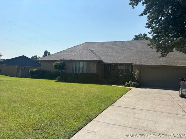 5612 E 36th St, Tulsa, OK 74135