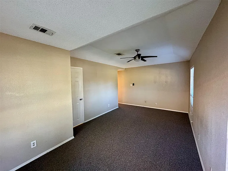 979 Mauve Dr — Photo 7