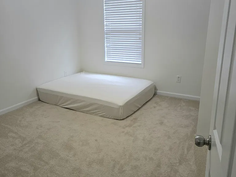 211 Jackson Pl NW — Photo 16