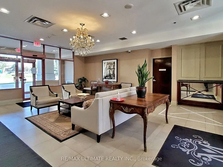 27 Rean Dr #529 — Photo 7