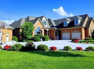 164 Ashley Ct, Speedwell, TN 37870
