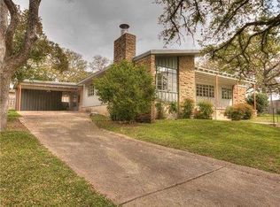 2102 Highgrove Ter, Austin, TX 78703