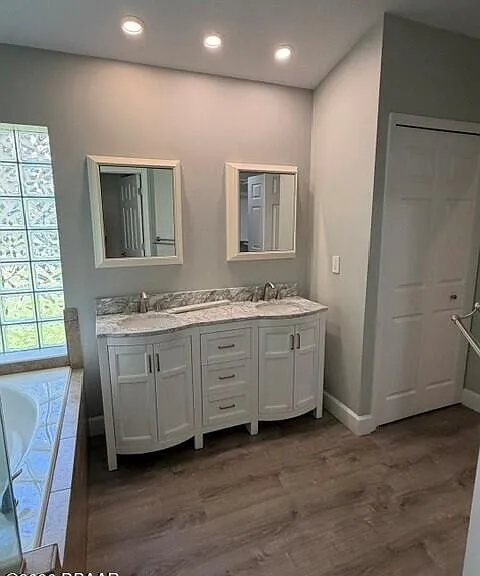 6807 Henno Ct — Photo 28