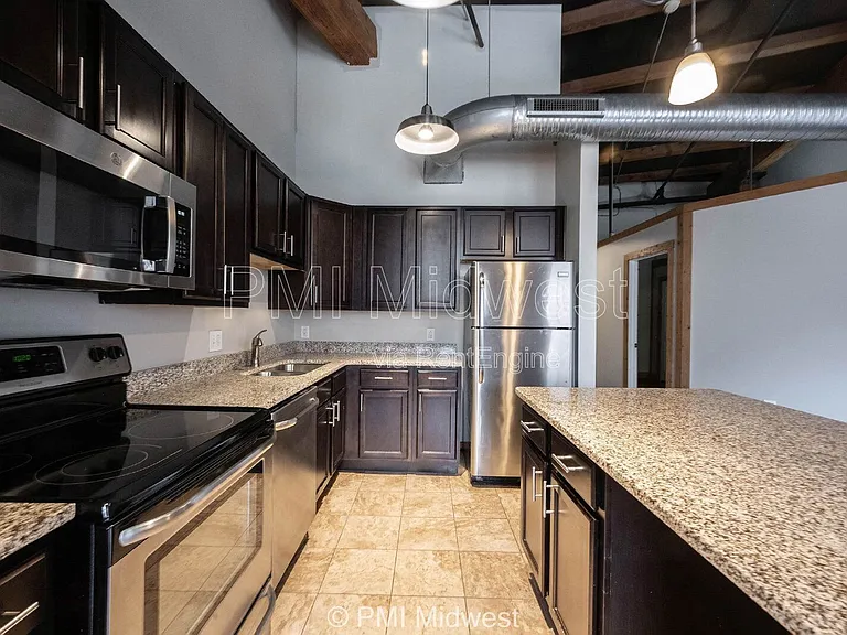 Lofts on Madison — Photo 60